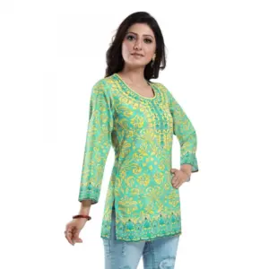 Women's Quarter Sleeve Faux Crepe Printed Short Kurti Tunic Top (Color:Green)