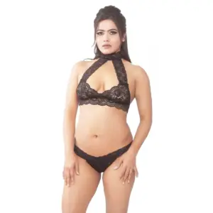 Women's Nylon Non Padded Floral Lace Black Lingerie Set (Black)