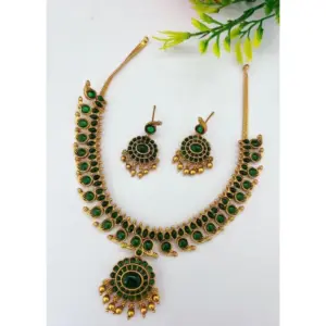 Women's Classic Kampu Necklace Set (Green, Free Size)