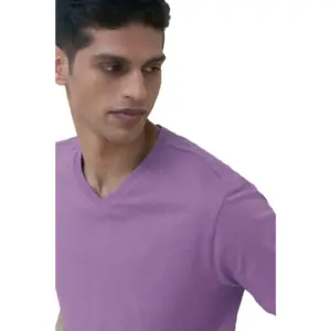 Men's?Casual Half sleeve Solid?Cotton V Neck T-shirt (Lilac)