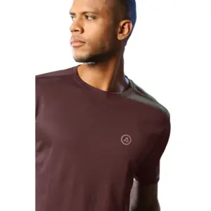 Men's?Casual Half sleeve Solid?Polyester Crew Neck T-shirt (Maroon)