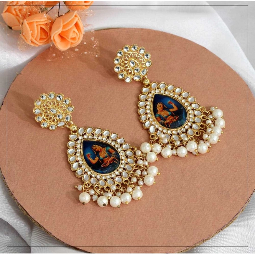 Women's Multi Color Kundan Kundan Earrings