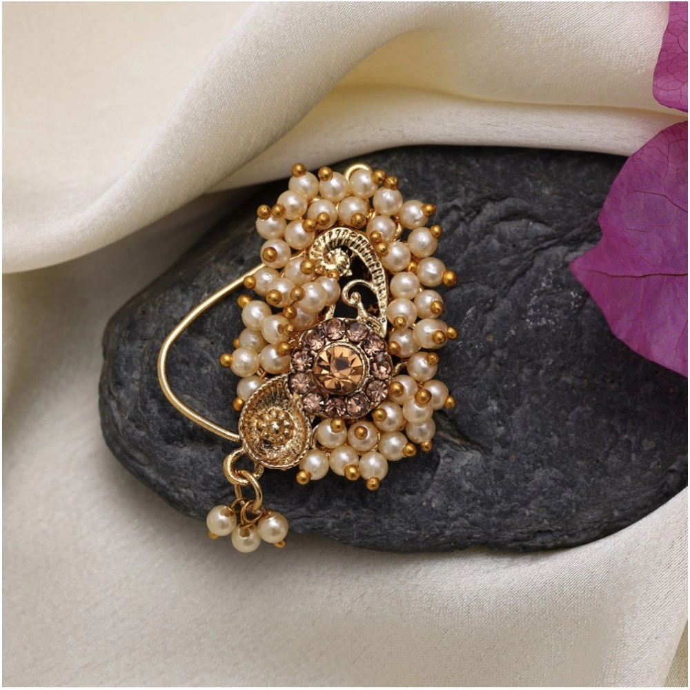 Women's Gold Color Nose Pin - Image 4