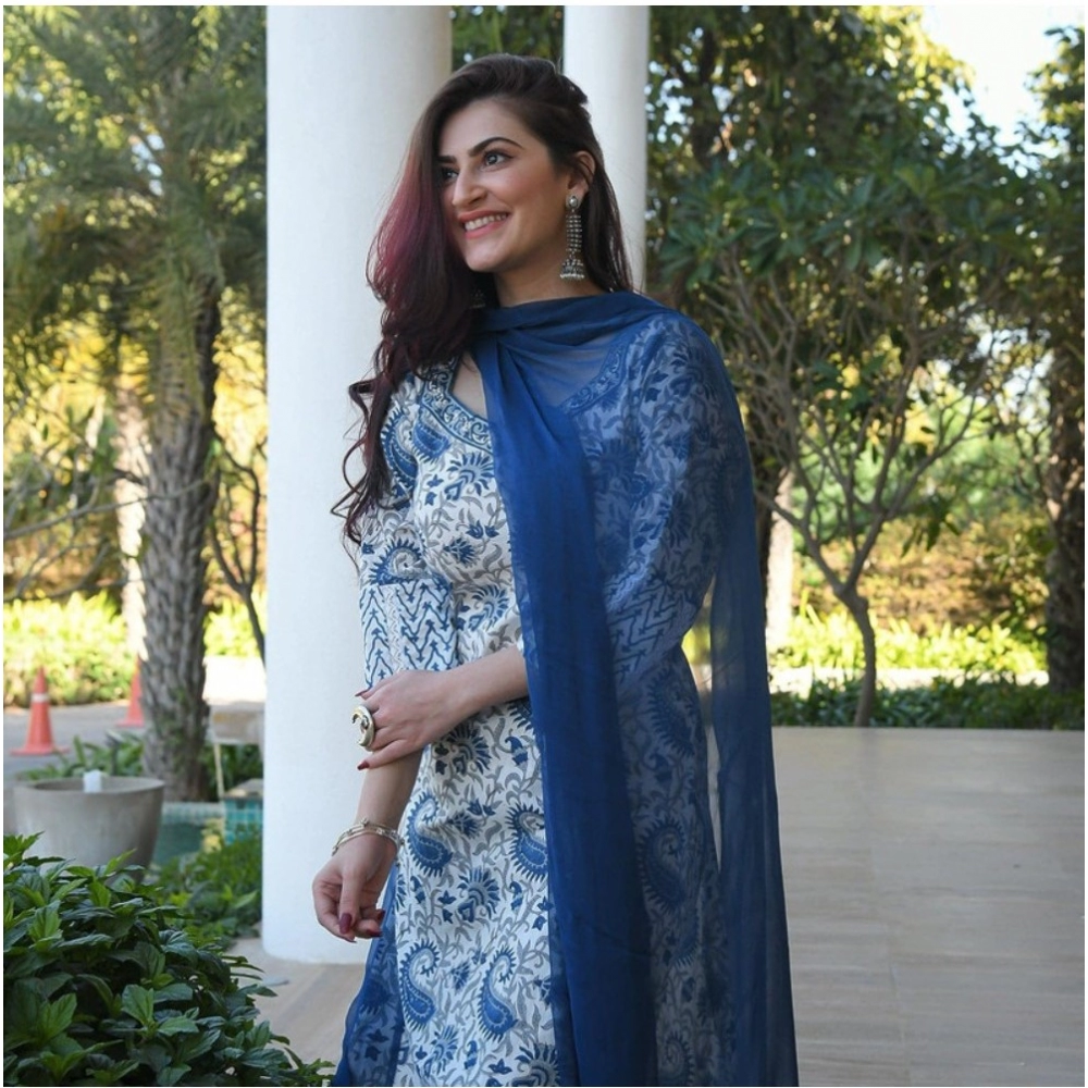 Women's Casual 3/4th Sleeve Printed Cotton Kurti Set (Blue) - Image 3