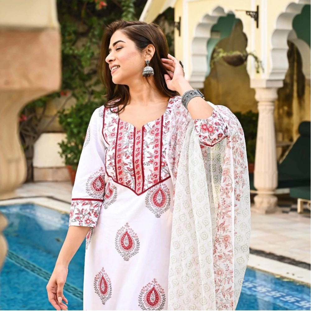 Women's Casual 3/4th Sleeve Block Print Cotton Kurti Set (White And Marron) - Image 2