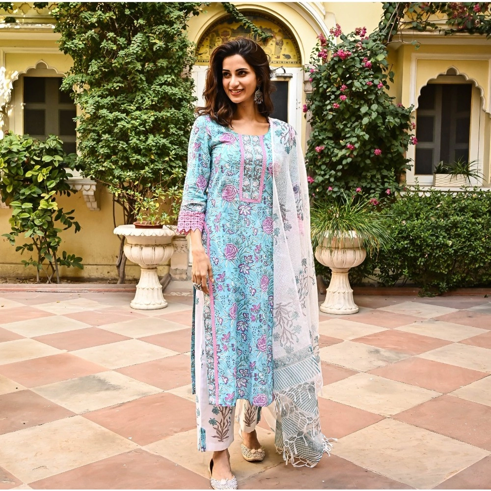 Women's Casual 3/4th Sleeve Floral Print Cotton Kurti Set (Skyblue) - Image 5