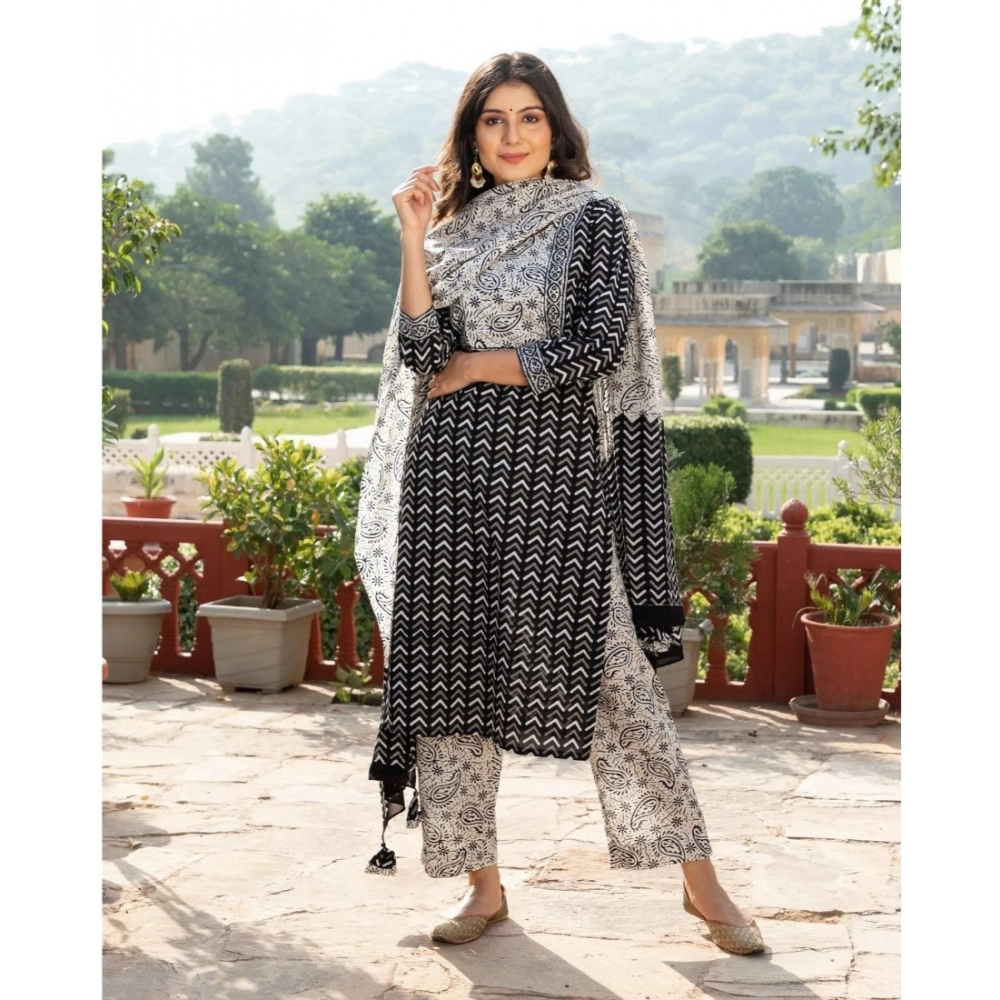 Women's Casual 3/4th Sleeve Printed Cotton Kurti Set (Black) - Image 4