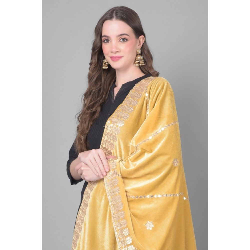 Women's Velvet Gotta Patti Dupatta (Gold, Length:?2.25 to 2.50 Mtr) - Image 3