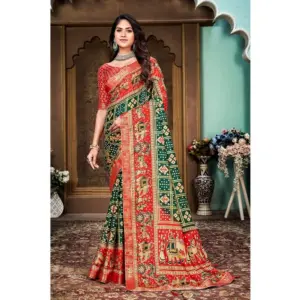 Women's Soft Silk Printed Saree With Unstitched Blouse (Green, 5-6 Mtrs)