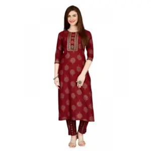Women's Casual 3-4 th Sleeve Embroidery Rayon Kurti Pant Set (Maroon)