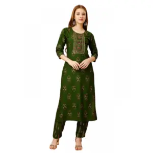 Women's Casual 3-4 th Sleeve Embroidery Rayon Kurti Pant Set (Green)