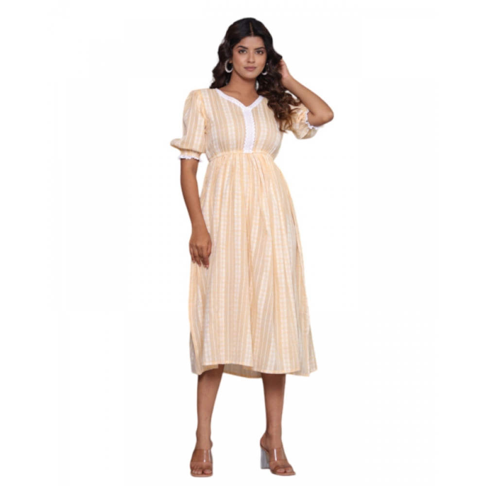 Women's Casual Cotton Blend Short Sleeve Gown (Yellow)