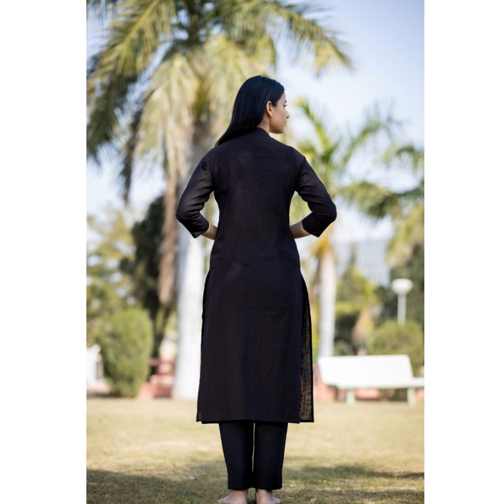 Women's Cotton Solid 3/4 Sleeve Mandarin collar Kurti (Black) - Image 4
