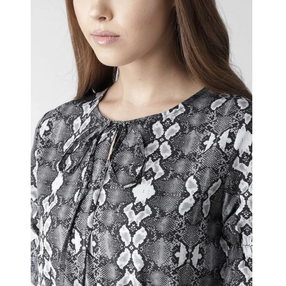 Women's Polyester Animal Print Short Sleeve Knee-Length Dress (Black - White) - Image 2