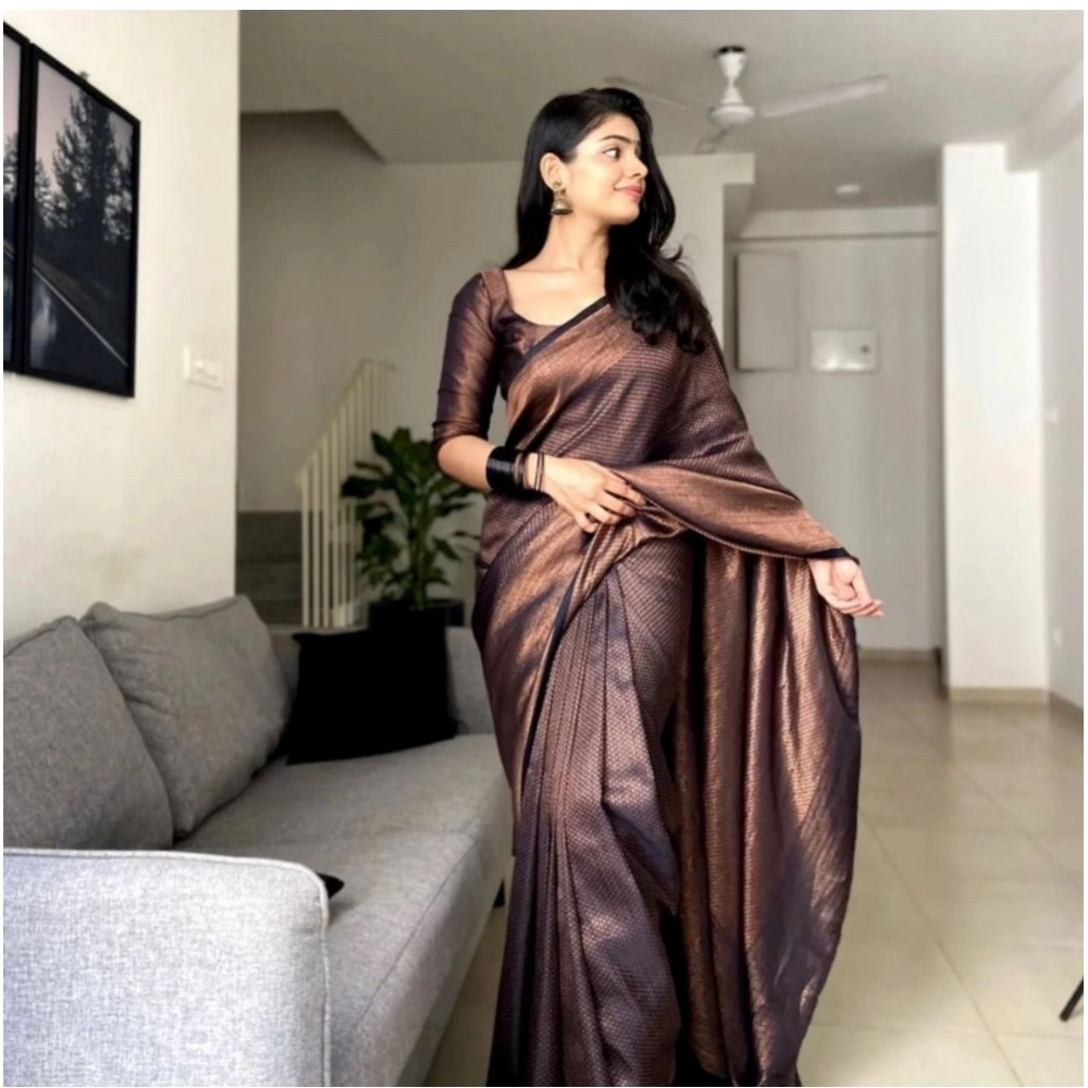 Women's Banarasi Silk Woven Saree With Unstitched Blouse 5.5Mtr (Black) - Image 3