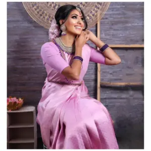 Women's Banarasi Silk Woven Saree With Unstitched Blouse 5.5Mtr (Lavender)