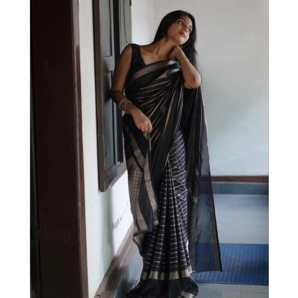 Women's Banarasi Silk Woven Saree With Unstitched Blouse 5.5Mtr (Black)