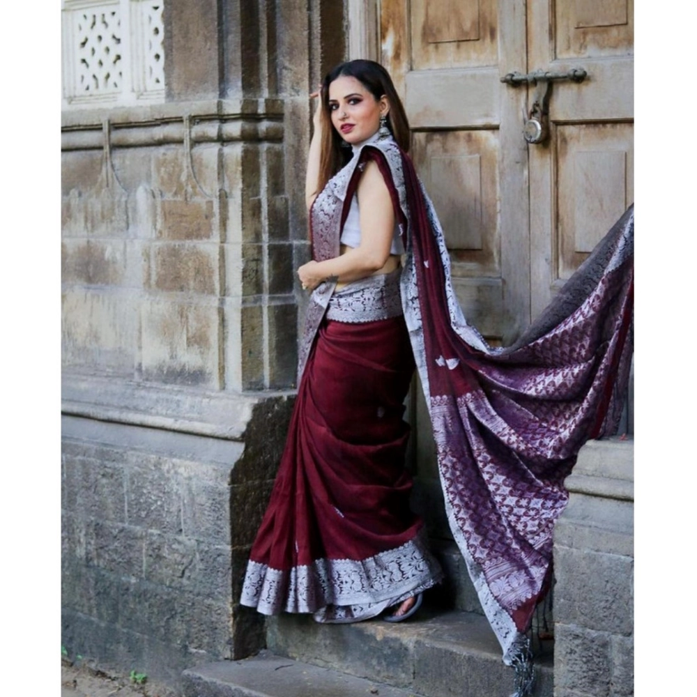 Women's Banarasi Silk Woven Saree With Unstitched Blouse 5.5Mtr (Maroon) - Image 2