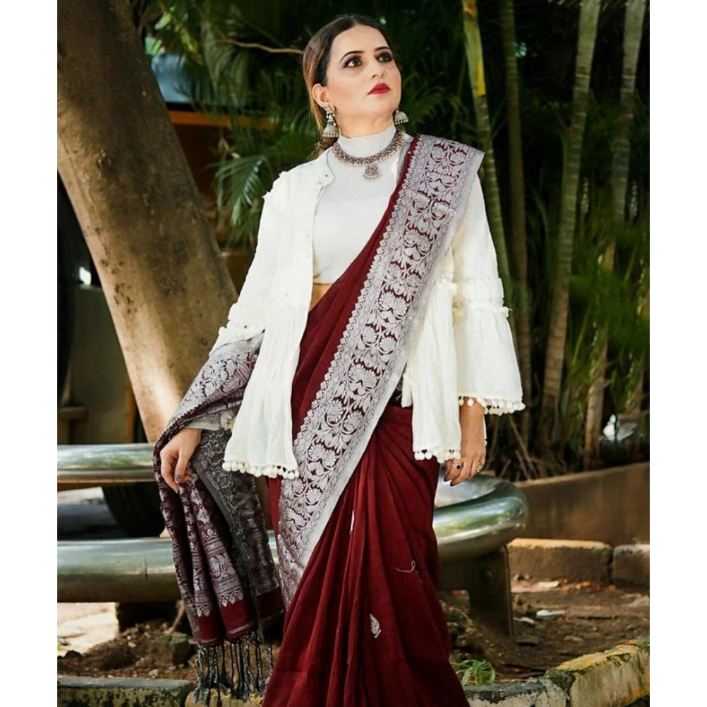 Women's Banarasi Silk Woven Saree With Unstitched Blouse 5.5Mtr (Maroon) - Image 3