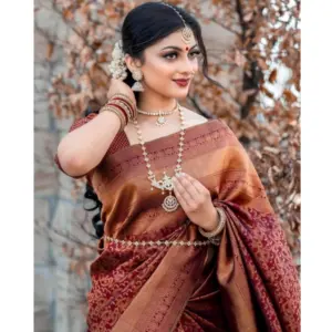 Women's Banarasi Silk Woven Saree With Unstitched Blouse 5.5Mtr (Maroon)