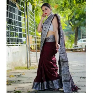 Women's Banarasi Silk Woven Saree With Unstitched Blouse 5.5Mtr (Maroon)