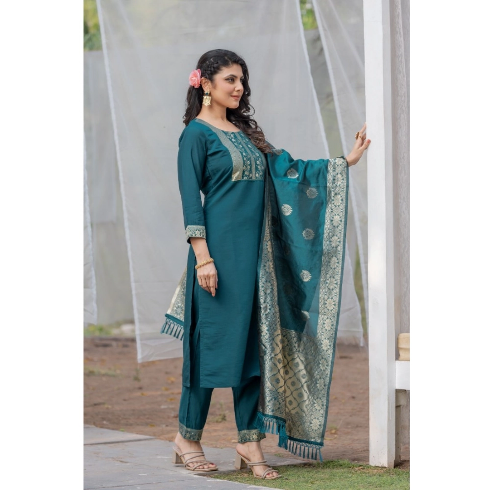 Women's Rayon Printed Round Neck Kurti with Pant and Dupatta Set (Green) - Image 3