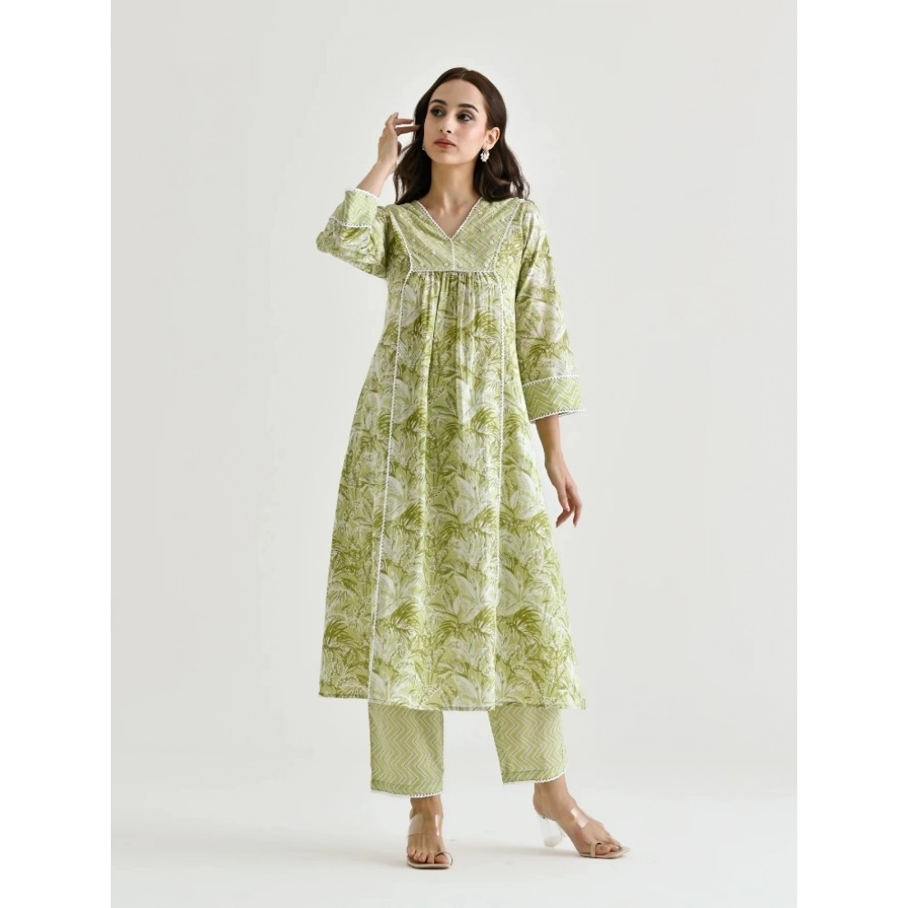 Women's Cotton Blend Printed V Neck Kurti with Pant Set (Green) - Image 3