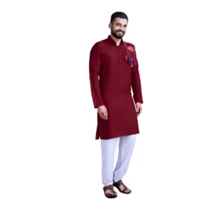 Men's Rayon Mirror Embroidery Mandarin Collar Kurta (Maroon)