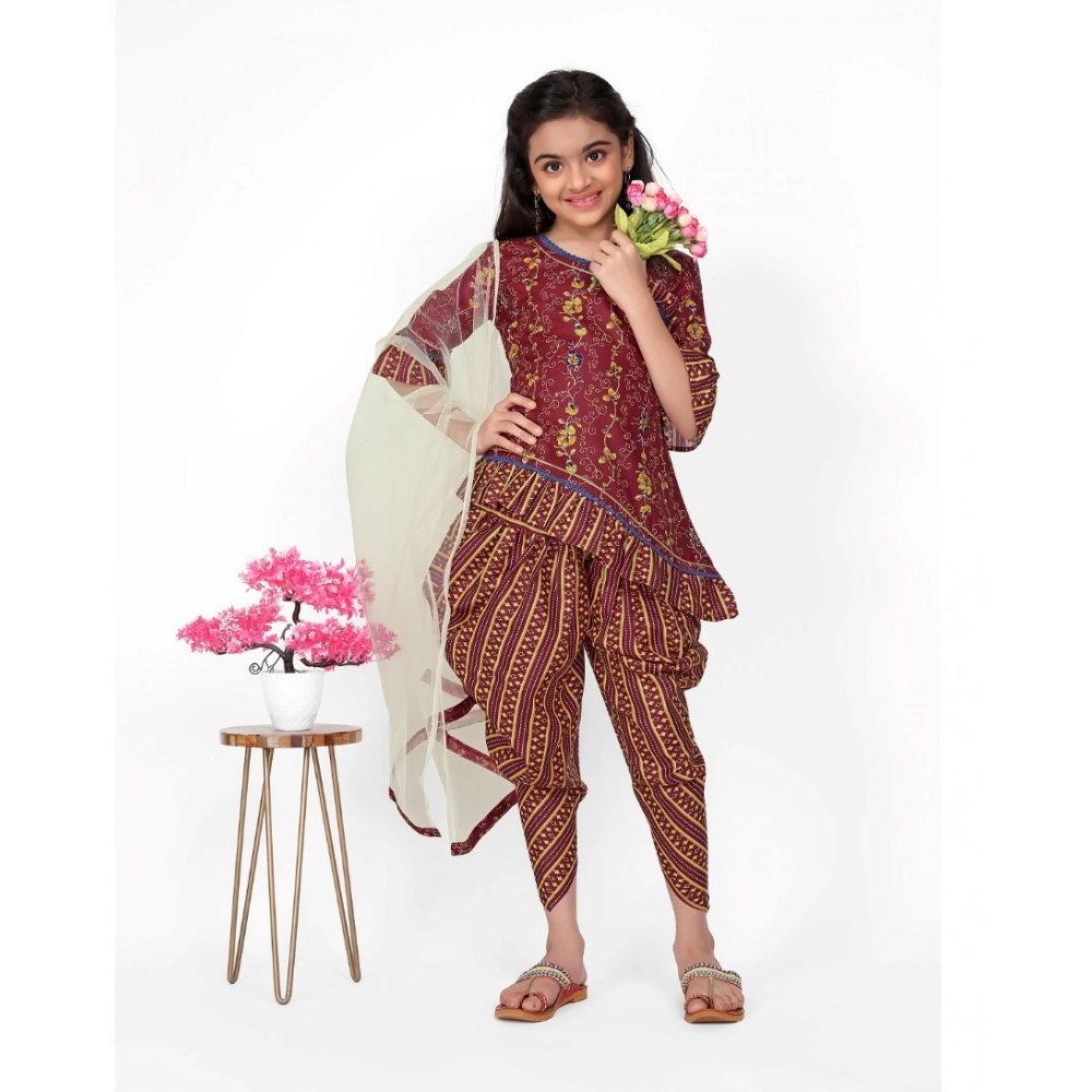 Girl's Cotton Printed Kurtis With Dhoti Dupatta Set (Maroon) - Image 4