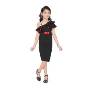 Girl's Knitted Soild Sleeve Less Off Shoulder Dress (Black)