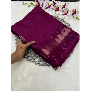Women's Benny Crape Printed Saree With Unstitched Blouse 5.5Mtr (Wine)