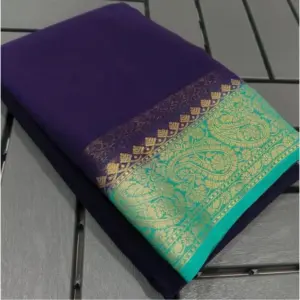 Women's Crepe Chit Pallu Solid Saree With Unstitched Blouse 5.5Mtr (Blue)