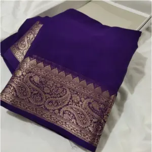 Women's Crepe Chit Pallu Solid Saree With Unstitched Blouse 5.5Mtr (Purple)