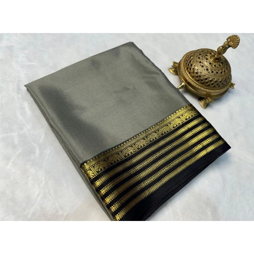 Women's Crepe Chit Pallu Solid Saree With Unstitched Blouse 5.5Mtr (Gray)