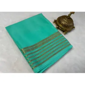 Women's Crepe Chit Pallu Solid Saree With Unstitched Blouse 5.5Mtr (Ramagreen)